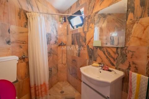 Moradia T3+2 com 3 Anexos Independentes em Alvor