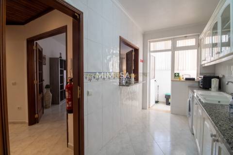 Charmoso Apartamento T1 em Localização Privilegiada de Lagos