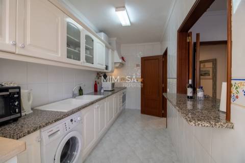 Charmoso Apartamento T1 em Localização Privilegiada de Lagos