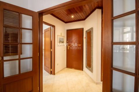 Charmoso Apartamento T1 em Localização Privilegiada de Lagos