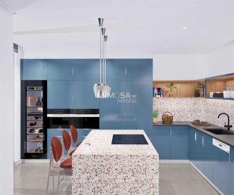 Nova Moradia de 4 Quartos em Suite em Porto de Mós, Lagos