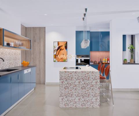 Nova Moradia de 4 Quartos em Suite em Porto de Mós, Lagos