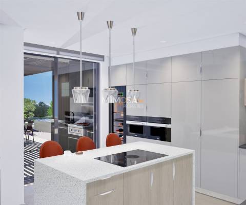 Nova Moradia de 4 Quartos em Suite em Porto de Mós, Lagos