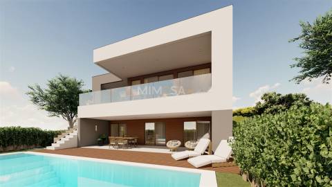 Nova Moradia T3 com Piscina e vista panorâmica, Mexilhoeira Grande