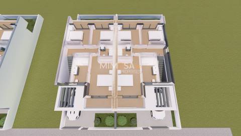 Moradia T3+1 Geminada em Construção – Estômbar