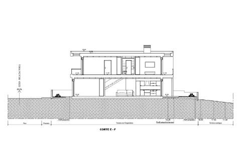 Moradia T3+1 Geminada em Construção – Estômbar