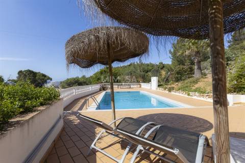 Moradia T3 com Vista Mar em Salema