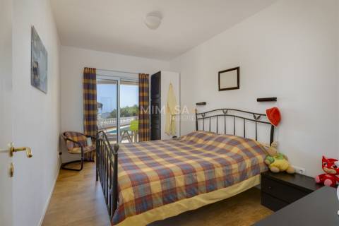 Moradia T3 com Vista Mar em Salema