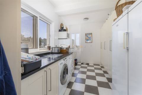 Moradia T3 com Vista Mar em Salema