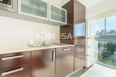 Apartmento T1 moderno e luxo perto do racetrack do Portimão