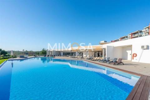 Apartamento moderno T3 com vistas deslumbrantes perto do Autódromo de Portimão