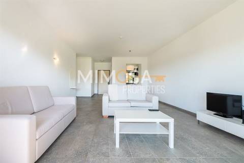 Apartamento moderno T3 com vistas deslumbrantes perto do Autódromo de Portimão