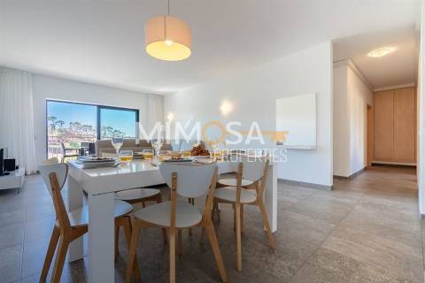 Apartamento moderno T3 com vistas deslumbrantes perto do Autódromo de Portimão