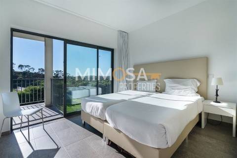 Apartamento moderno T3 com vistas deslumbrantes perto do Autódromo de Portimão