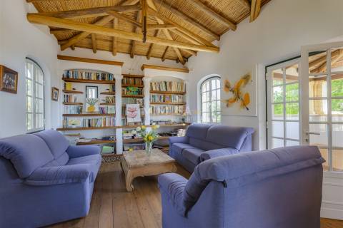 Moradia T5 de Charme com Piscina e Spa – Alcalar, Portimão