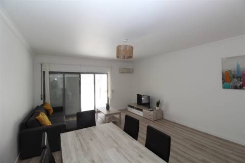 Apartamento T2 Arrendamento em Lagos (São Sebastião e Santa Maria),Lagos