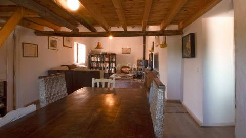 Quinta Típica Restaurada em Lagos – 2 Ha com Potencial Turístico