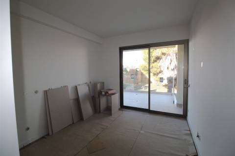 Novo Apartamento T1 com Vista para o Mar em Alvor