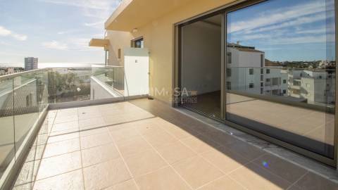 Novo Apartamento T1 com Vista para o Mar em Alvor