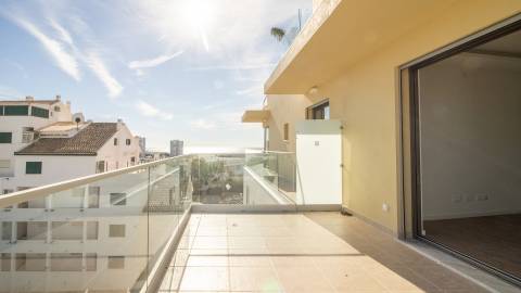 Novo Apartamento T1 com Vista para o Mar em Alvor