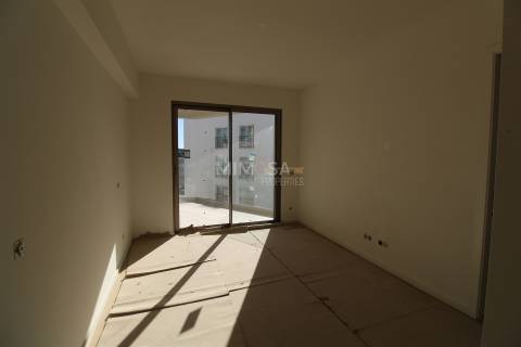 Novo Apartamento T2 com Vista para o Mar em Alvor