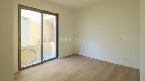 Novo Apartamento T2 com Vista para o Mar em Alvor