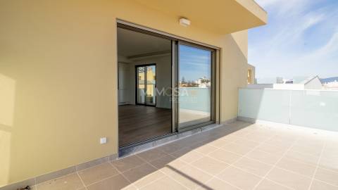 Novo Apartamento T3 com Vista para o Mar em Alvor