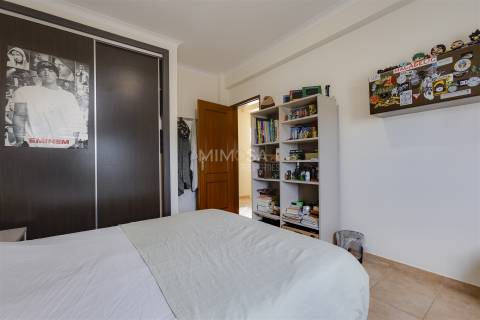 Moradia em Lagos com Piscina Aquecida e Excelente Exposição Solar