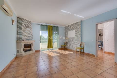 Apartamento T3 a 500 metros da Praia de Porto Mós, Lagos