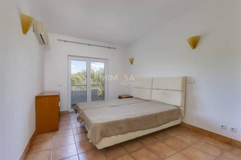 Apartamento T3 a 500 metros da Praia de Porto Mós, Lagos