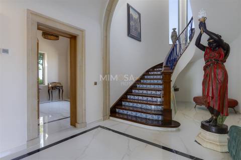 Propriedade com Ilha Privativa na Praia do Pinhão, Lagos