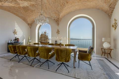 Propriedade com Ilha Privativa na Praia do Pinhão, Lagos