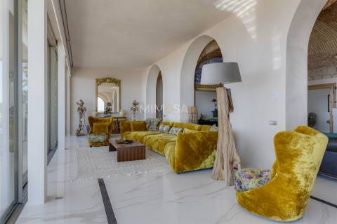 Propriedade com Ilha Privativa na Praia do Pinhão, Lagos