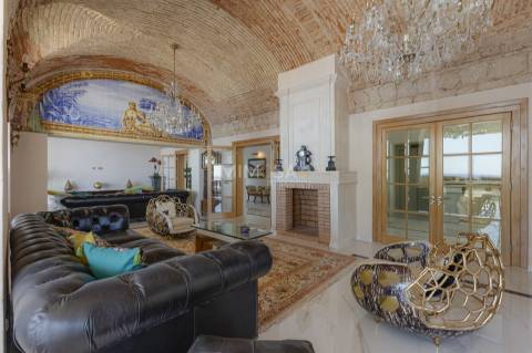 Propriedade com Ilha Privativa na Praia do Pinhão, Lagos