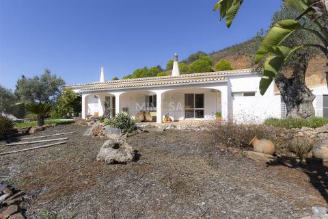 Propriedade única no Vale de Odelouca-Dobra: paz e privacidade total