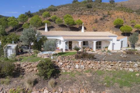 Propriedade única no Vale de Odelouca-Dobra: paz e privacidade total