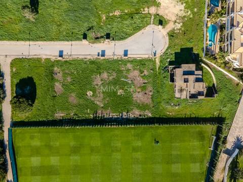 Lotes urbanos junto à Ponta da Piedade e Praia do Porto de Mós