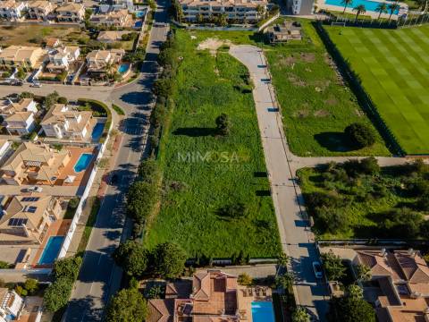 Lotes urbanos junto à Ponta da Piedade e Praia do Porto de Mós