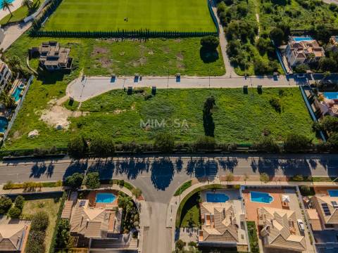 Lotes urbanos junto à Ponta da Piedade e Praia do Porto de Mós
