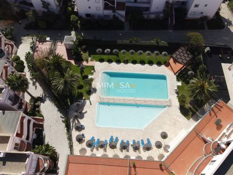 Apartamento T1 no Rés-do-Chão com Jardim e Piscina – Praia da Luz