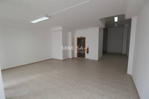 Loja  Venda em Lagos (São Sebastião e Santa Maria),Lagos