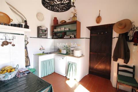 Casa de Campo T3 com Terreno de 4570 m² em Lagos