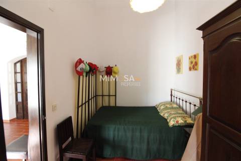 Casa de Campo T3 com Terreno de 4570 m² em Lagos