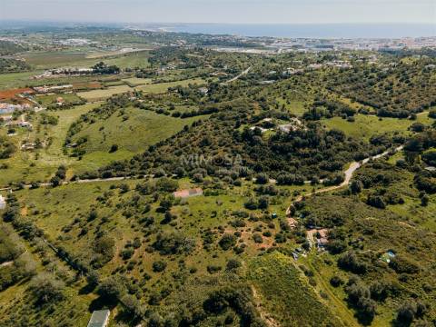 Quinta com 6 hectares e Vista Panorâmica – Lagos, Algarve