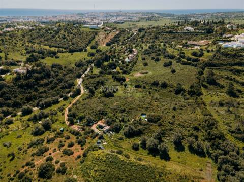 Quinta com 6 hectares e Vista Panorâmica – Lagos, Algarve