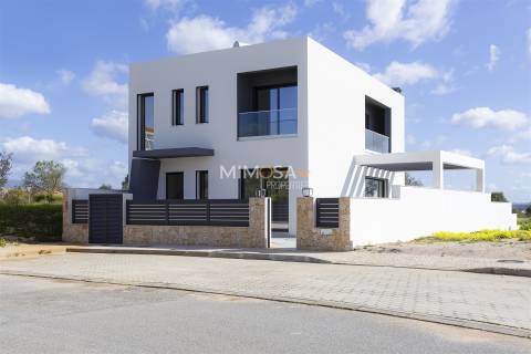 Moradia T4 Venda em Mexilhoeira Grande,Portimão