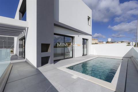 Moradia T4 Venda em Mexilhoeira Grande,Portimão