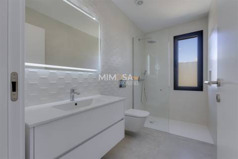 Moradia T4 Venda em Mexilhoeira Grande,Portimão