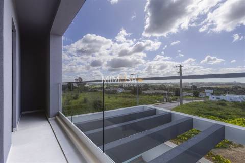 Moradia T4 Venda em Mexilhoeira Grande,Portimão