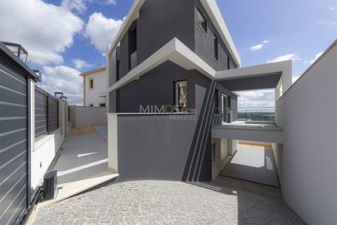 Moradia T4 Venda em Mexilhoeira Grande,Portimão